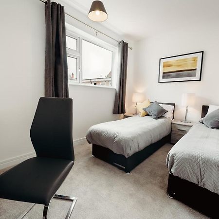Arlan Apartments Comfort And Ease, Хинкли Экстерьер фото